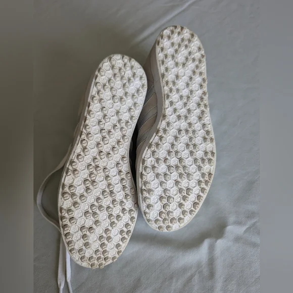 Adidas Gazelle Women's Spikeless Golf Shoes - Picture 16 of 16